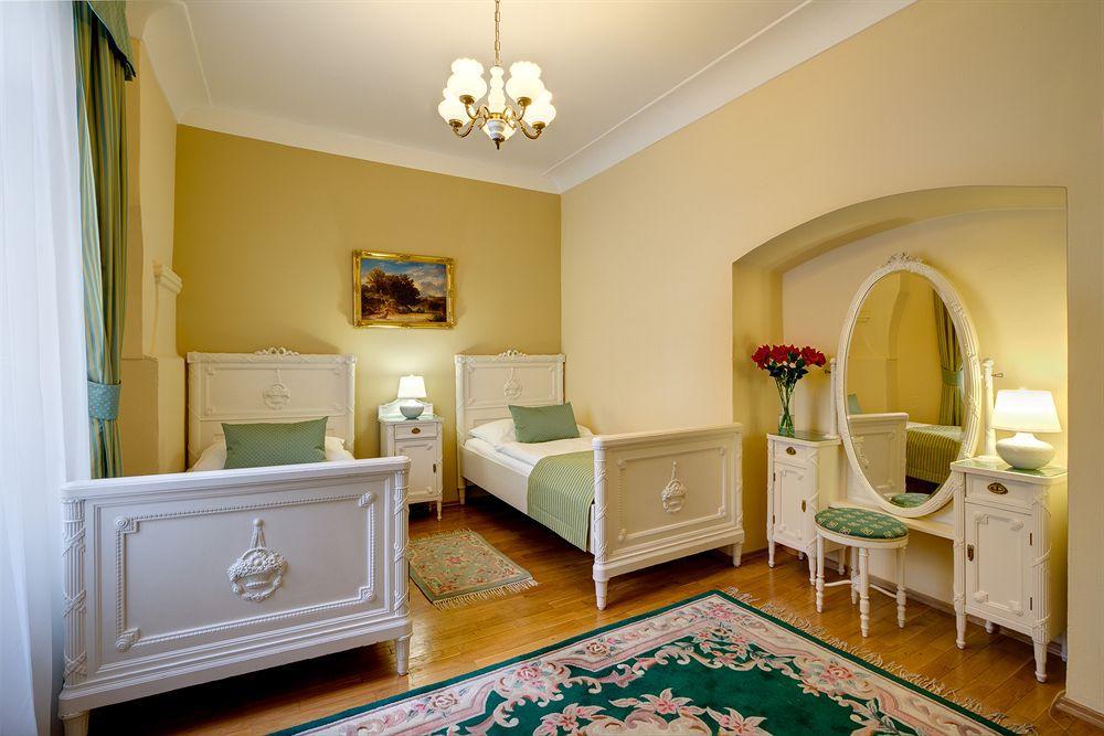 Bishop's House Otel 4*